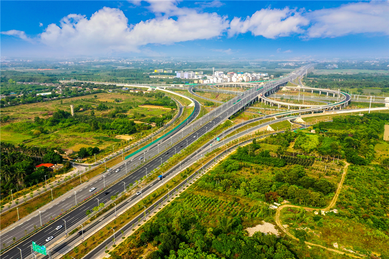 (作為底圖)蘭州至海口高速公路廣西欽州至北海段改擴(kuò)建項(xiàng)目北鐵互通_副本.jpg